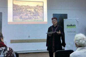 Seară despre armenii din Târgu Mureş, la un pahar de coniac armenesc