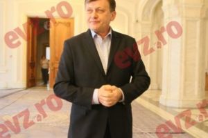 Antonescu, TRĂDAT de partid? Reacţie de ultimă oră a fostului preşedinte