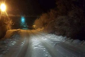 Cariera Lupoaia a trimis un buldoexcavator pentru deszăpezirea Cartierului Știucani din Motru