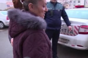 Femeie tâlhărită în propria casă de 4 indivizi cu cagule, care au legat-o şi au lovit-o