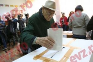 Șoc total în presă! Un celebru jurnalist va candida la algerile prezidenţiale! Nimeni nu se aştepta la această decizie
