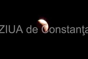 Fenomen astronomic spectaculos, vizionat de romani. Eclipsa totala de luna