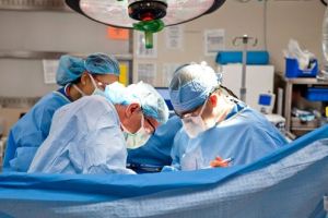 Pacienţii cu boli cardiovasculare se pot opera gratis şi la Sibiu