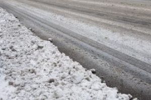 INFO TRAFIC: Vizibilitate redusa de ceata, sub 100 de metri, in Pasul Prislop
