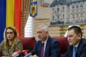 semnarea contractului de lucrări pentru modernizarea drumului 542, care conectează localităţile Dăbuleni, Amărăştii de Jos şi Amărăştii de Sus, asigurând legătura rutieră cu judeţul Olt