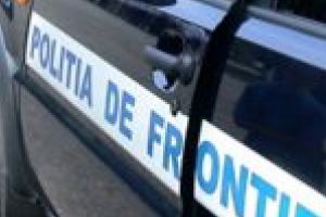 Trei persoane au incercat sa treaca frontiera cu documente false
