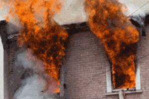 Germania: Un barbat de 103 de ani a sarit pe fereastra pentru a se salva dintr-un incendiu izbucnit la un sanatoriu