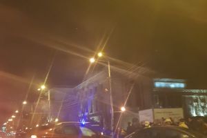 Accident in centrul Ploiestiului. Doua masini s-au facut zob / GALERIE FOTO