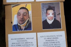 Poliţiştii locali din Odorheiu Secuiesc au ieşit în stradă în semn de solidaritate faţă de agentul agresat
