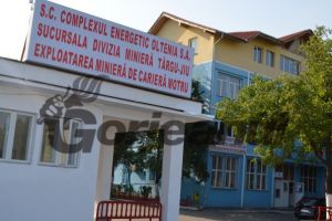Tensiunile ultimei ”Mineriade”! Director din CEO, în pragul infarctului. Un miner a ameninţat că se sinucide în sala de apel
