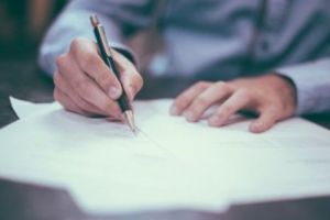 Amenzi de peste 200.000 euro în 2018. Topul sesizărilor românilor nemulţumiţi