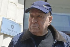 Amiralul Emil Cico Dumitrescu şi falimentul Resial SA, din Alba Iulia, cea mai mare fabrică de cărămizi refractare din România