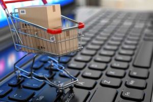 În 2018, românii au cheltuit 10 milioane de euro, zilnic, pe internet. Produsele preferate