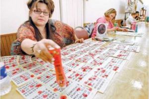 O englezoaică a câştigat 75.000 de lire sterline, jucând bingo online, însă a ,,uitat’’ să plătească impozitul cuvenit