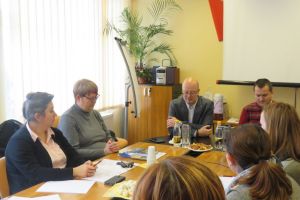 FOTO. Primarul Kereskényi, întâlnire cu ONG-urile din domeniul social