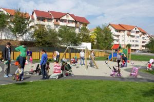 Locurile de joacă pentru copii din Municipiul Sibiu vor fi reabilitate de Primărie