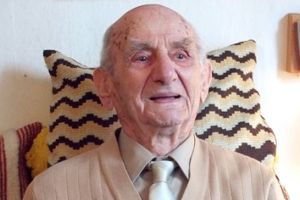 Un german a devenit cel mai bătrân bărbat din lume