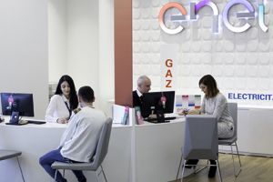 Magazinele ENEL din judeţul Hunedoara, închise de Mica Unire