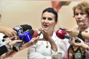 Pintea: Aproximativ 10.000 de fiole de vaccin antigripal vor fi redistribuite în ţară