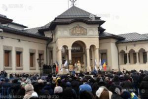 Te Deum în Catedrala Patriarhală şi în bisericile din Patriarhia Română, joi, la aniversarea Unirii Principatelor