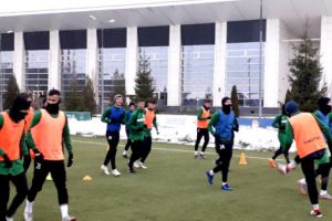 CS Mioveni se pregăteşte la Izvorani