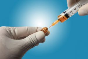 Nu v-aţi vaccinat împotriva gripei? Ministerul Sănătăţii suplimentează numărul dozelor de vaccin
