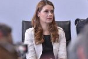 Eliza Peţa-Ștefănescu, deputat PSD de Dolj: „Creşterea salariului minim brut şi introducerea celui minim diferenţiat arată că PSD se ţine, din nou, de cuvânt”