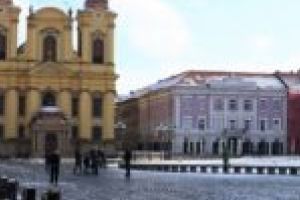 Domul romano-catolic din Piaţa Unirii intră într-un amplu proiect de reabilitare. Duminică se oficiază ultimele liturghii
