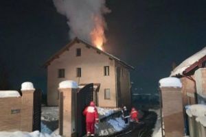 Incendiu la o casa din comuna Farcasa