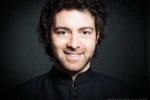 Concert simfonic cu invitaţi de seamă la Filarmonica de Stat