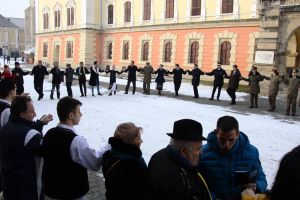 LIVE VIDEO. Unirea Principatelor Române, sărbătorită la Alba Iulia: Alocuţiuni, spectacol artistic şi hora unirii