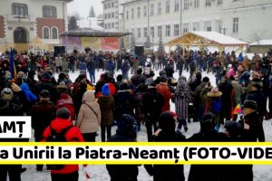 Piatra-Neamţ: Hora Unirii la Curtea Domnească din Piatra-Neamţ (FOTO-VIDEO)