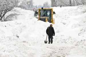 Vreme severă în Serbia – Cod roşu şi portocaliu de ninsori