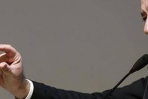 Italienii au de ALES între SALVINI şi IMIGRANȚI