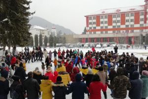 Sărbătoare emoţionantă la Târgu Ocna