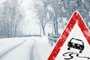 Trafic. România, PARALIZATĂ din cauza CONDIȚIILOR METEO. Autostrăzi şi Drumuri Naţionale, ÎNCHISE