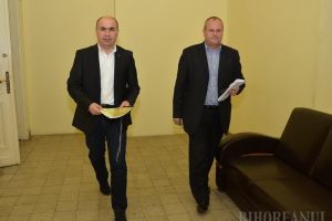 Ce făcuşi, măi, Popuş? Fostul primar al Sânmartinului s-a angajat la Compania de Apă Oradea
