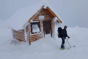 Recomandare pentru amatorii de drumeţii montane