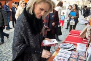 Lovitură teribilă pentru cei care vindeau mărţişoare. MĂSURĂ DE ULTIMĂ ORĂ