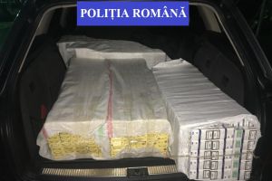 FOTO. Contrabandist reţinut de poliţişti pe strada Botizului
