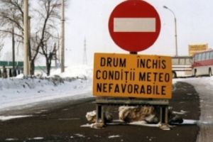 HAOS pe şoselele din România: mai multe drumuri sunt ÎNCHISE