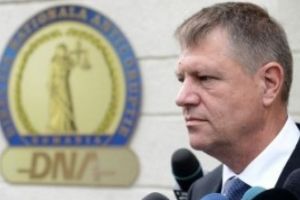 CUTREMUR: 'DNA Ploieşti i-a făcut dosar familiei Iohannis ca să îl şantajeze pe preşedintele României'