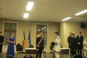 Elevi ai Colegiului „Mihai Eminescu” au sărbătorit 160 de ani de la Unirea Principatelor ...