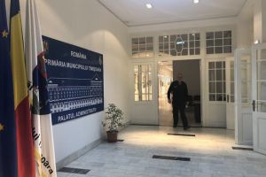 De la Spitalul de Psihiatrie din Jebel şi de la o primărie din Caraş-Severin, la Primăria Timişoara