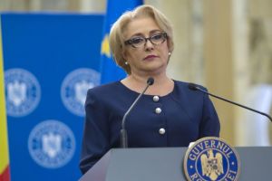 Avionul premierului Viorica Dăncilă a aterizat de urgenţă la Sibiu
