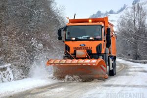 Administratorii drumurilor din Bihor au încasat cele mai multe amenzi din ţară pentru că nu au curăţat drumurile de zăpadă!