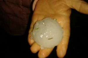 Grindina cat pumnul, in mai multe localitati din Prahova/ FOTO