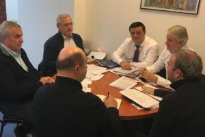Imaginea postată de Liviu Dragnea pe Facebook: ”Viitorul arată bine!”