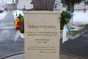 SMV Ploiesti continua programul Centenar. Bustul lui Mihai Viteazul, inaugurat in inima Maramuresului