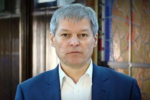 Fostul premier, Dacian Cioloş, ales preşedinte al PLUS